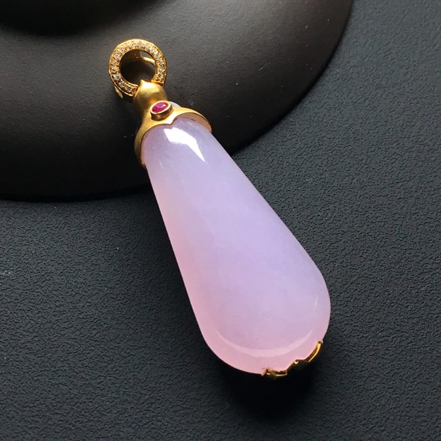 冰种紫罗兰 缅甸天然翡翠福瓜吊坠 18k金/钻石镶嵌 整体尺寸:44.