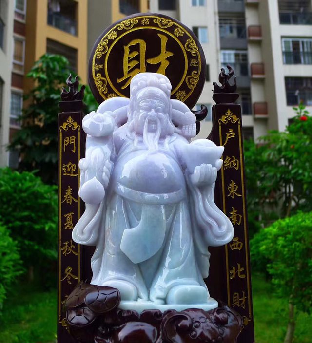 翡翠a货 糯冰春带彩 财神爷财神摆件
