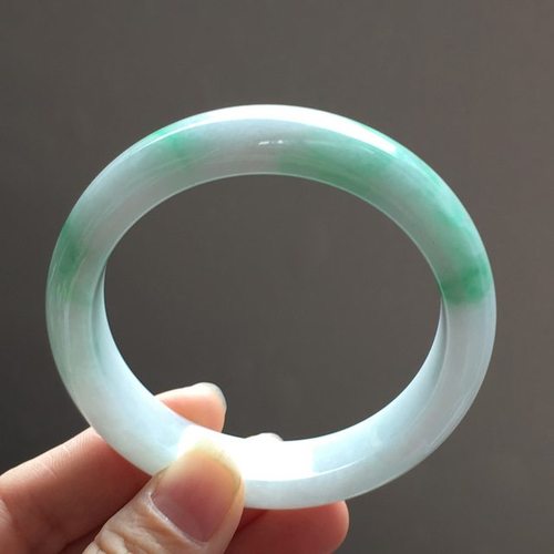 57糯种白底青翡翠完美福镯